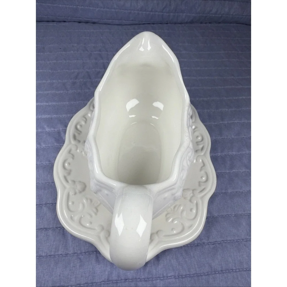 BICO White Ceramic Gravy Boat w/ Underplate Embossed Serving Dish Set